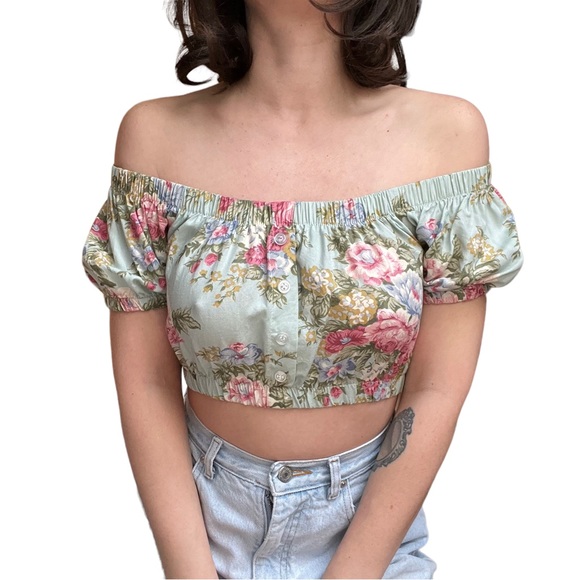 Floral off the shoulder crop top - Picture 5 of 8